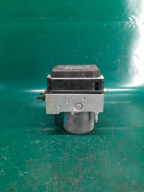 Блок ABS SONATA YF 10-14 2013 2.4L 4