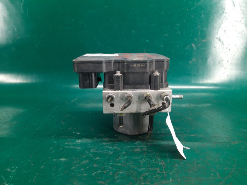 Блок ABS INFINITI QX30 16-20 Внедорожник 2.0 20PET