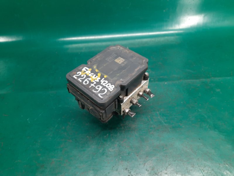 Блок ABS FORD FOCUS 10-18 2012 Хетчбек 2.0L GDI I4 flex fuel engine BV6Z-2C405-E Б/У