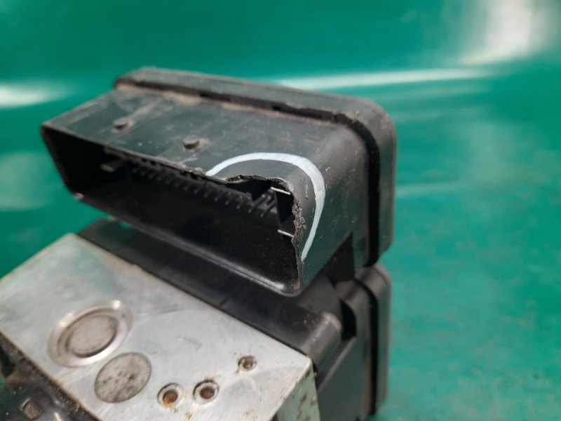 Блок ABS FOCUS 10-18 2013 Хетчбек 2.0 C20HDEX