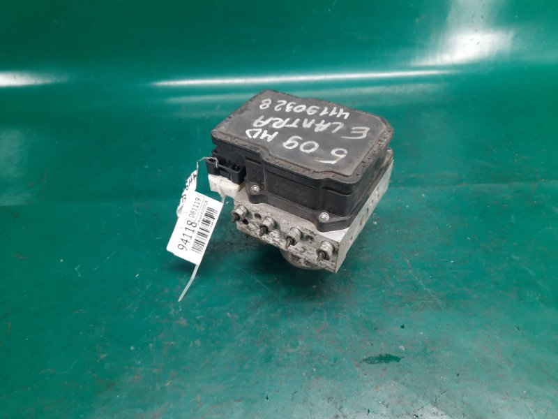 Блок ABS HYUNDAI ELANTRA HD 06-11 2010 Универсал 2.0 G4GC 58920-2H300 Б/У