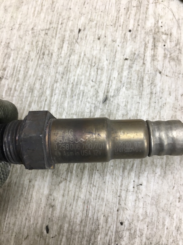 Лямбда зонд VOLKSWAGEN JETTA 05-10 2.5