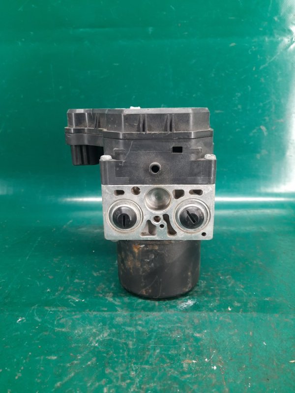 Блок ABS GS350 GS300 05-11 2009 Седан 3.5