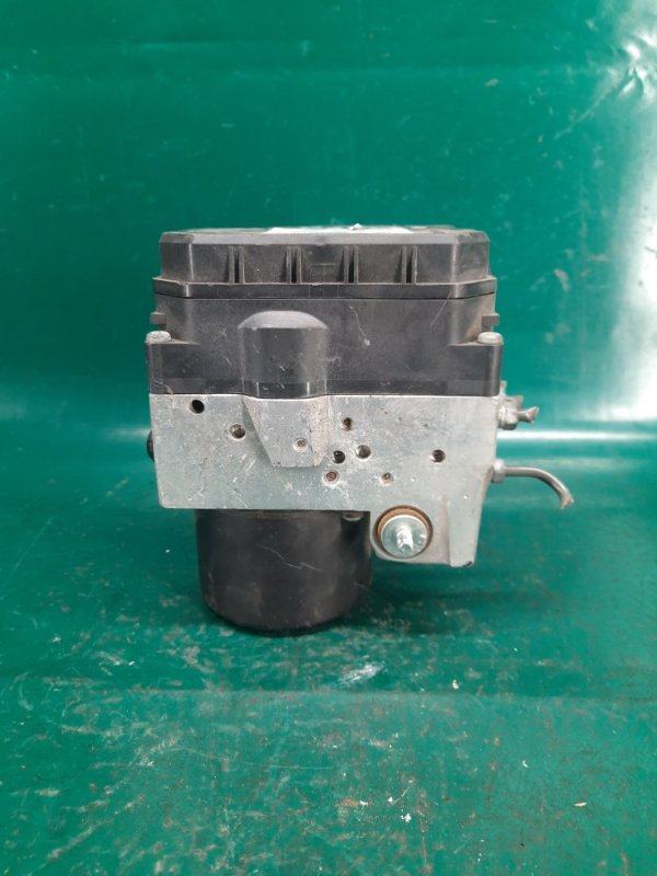 Блок ABS GS350 GS300 05-11 2009 Седан 3.5