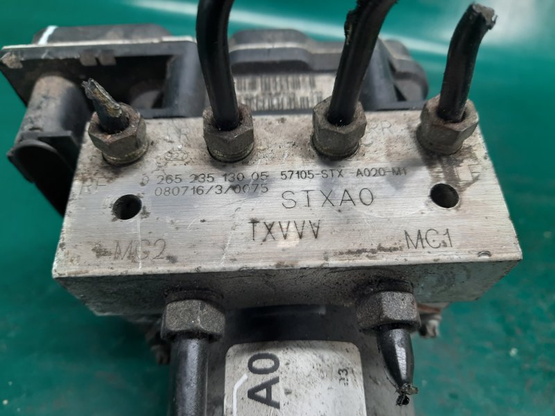 Блок ABS MDX (YD2) 06-13 2009 Внедорожник 3.7 J37A1 Блок ABS MDX (YD2) 06-13 2009 Внедорожник 3.7 J37A1