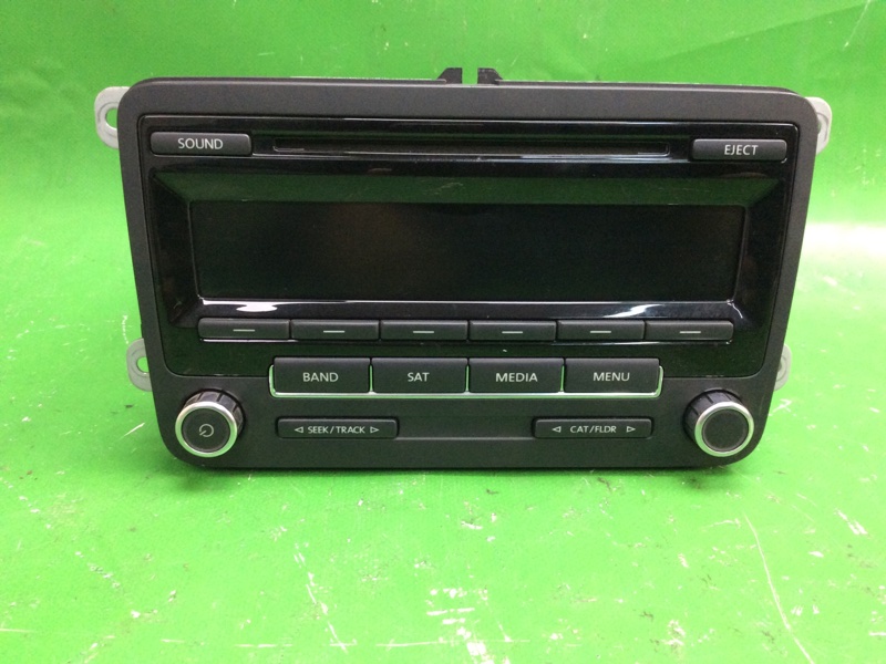 Запчасть магнитола VOLKSWAGEN PASSAT B7 11-15 2014 A32 1.8 CPRA 1K0 035 164 G Б/У Магнитола VOLKSWAGEN PASSAT B7 11-15 2014 A32 1.8 CPRA 1K0 035 164 G Б/У