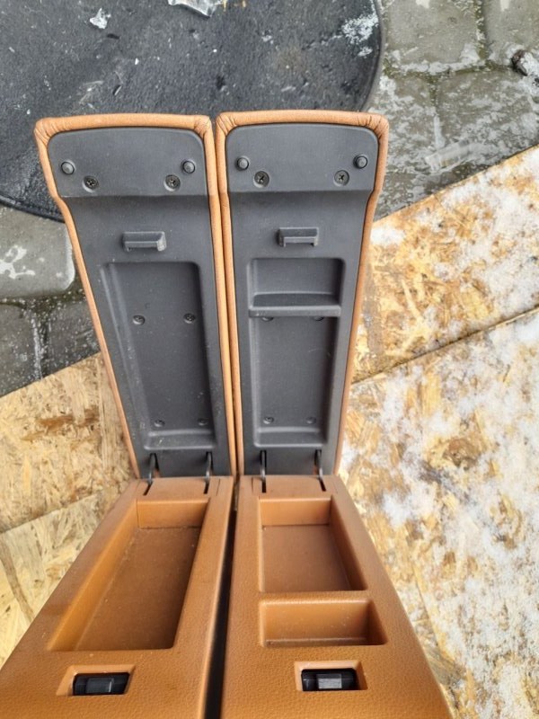 Подлокотник FX S50 03-08