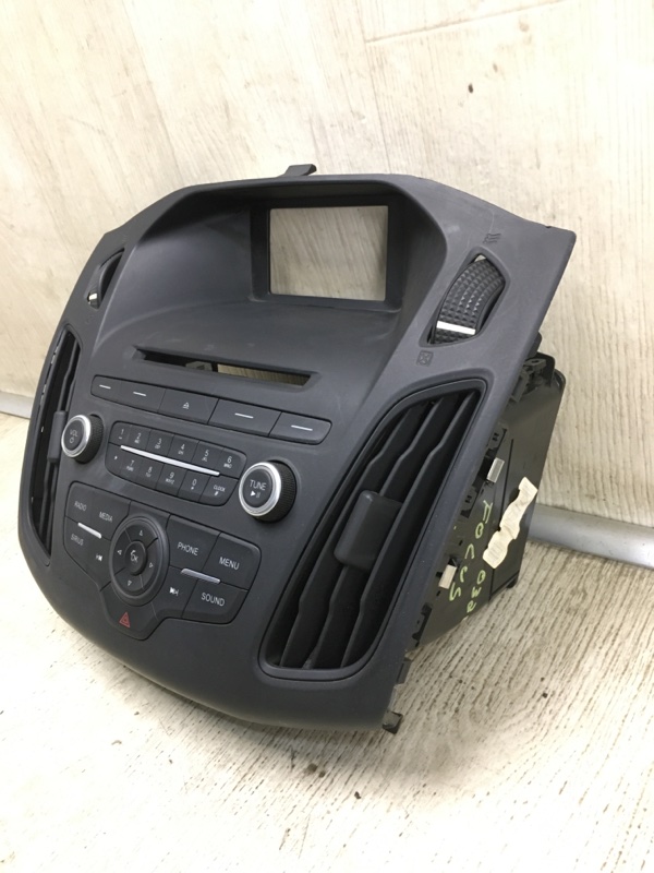 Блок управления мультимедиа FORD FOCUS 10-18 CB8 2.0 XQDA