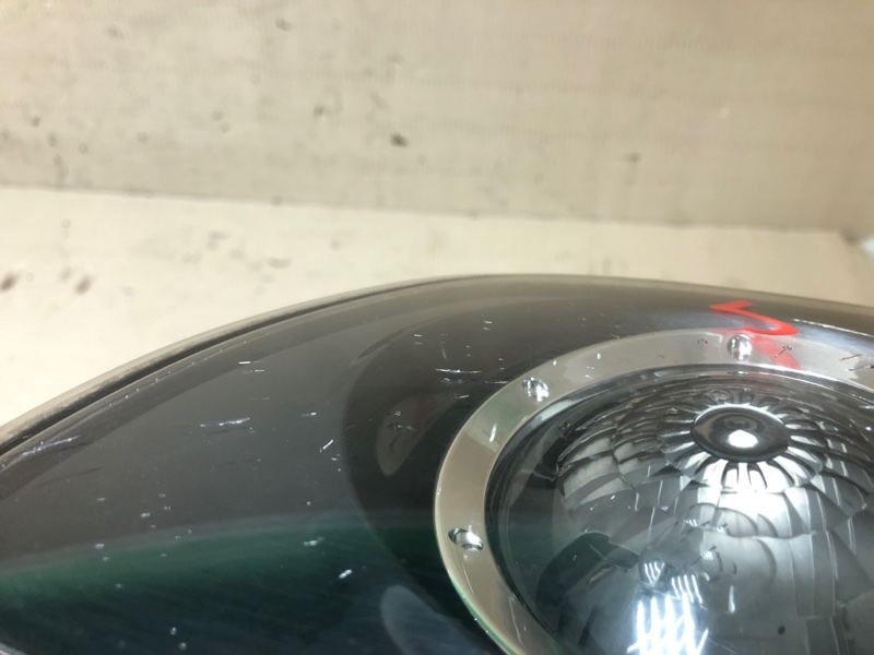 Фонарь внутренний задний правый MAZDA 3 BK 03-08 Седан 2.0 Фонарь внутренний задний правый MAZDA 3 BK 03-08 Седан 2.0