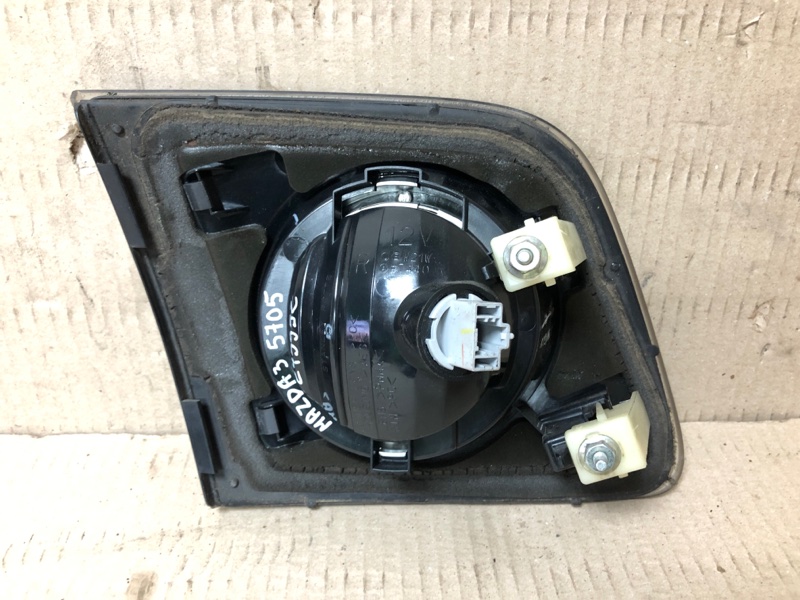 Фонарь внутренний задний правый 3 BK 03-08 2008 Седан 2.0 Фонарь внутренний задний правый 3 BK 03-08 2008 Седан 2.0