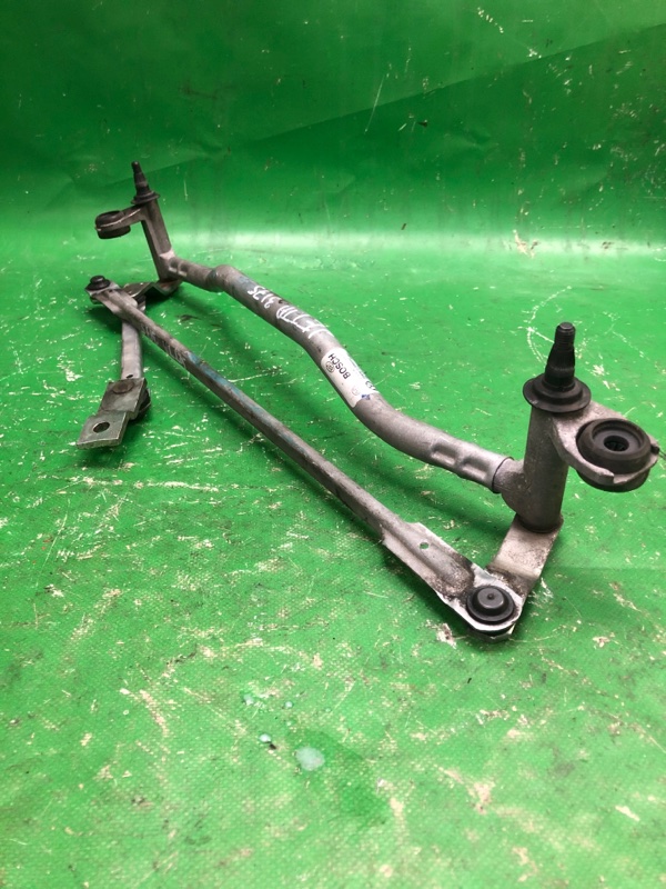 Трапеция стеклоочистителей JETTA USA 10-17 2011 162 CBTA 2.5L