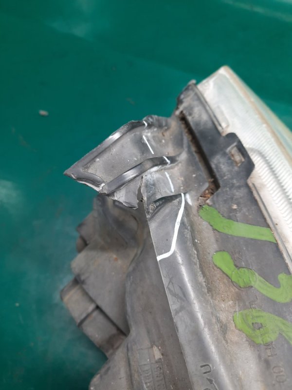 Фара правая ELANTRA HD 06-11 2008 Седан 2.0 G4GC