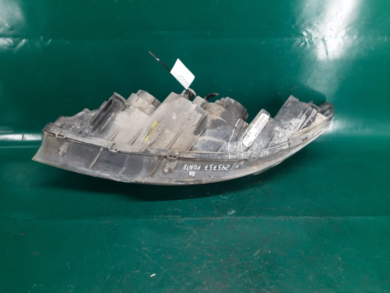 Фара правая FORTE/CERATO TD 08-13 2012 Седан G4KD 2.0L