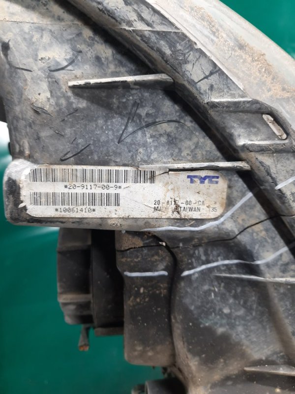 Фара правая FORTE/CERATO TD 08-13 2012 Седан G4KD 2.0L