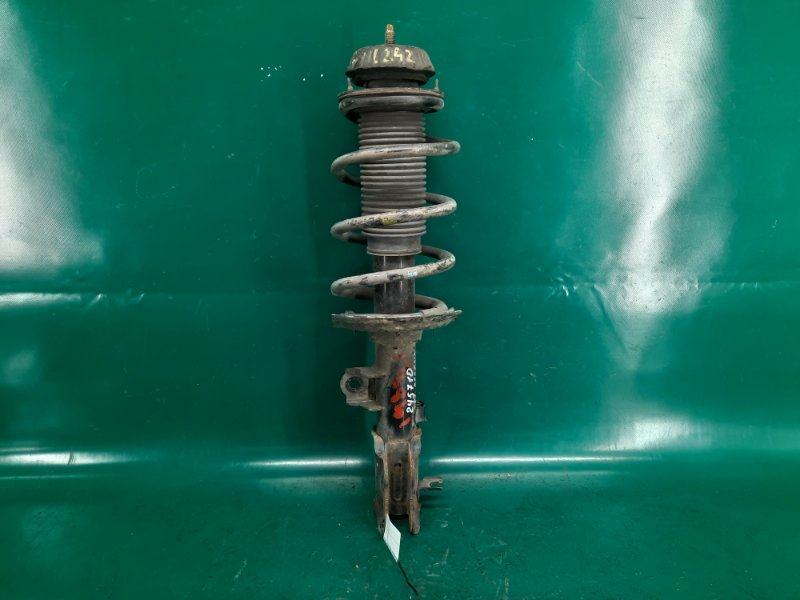 Запчасть амортизатор передний левый HYUNDAI ACCENT RB 10- 2015 Хетчбек 1.6 54650-1R201 Б/У Амортизатор передний левый HYUNDAI ACCENT RB 10- 2015 Хетчбек 1.6 54650-1R201 Б/У