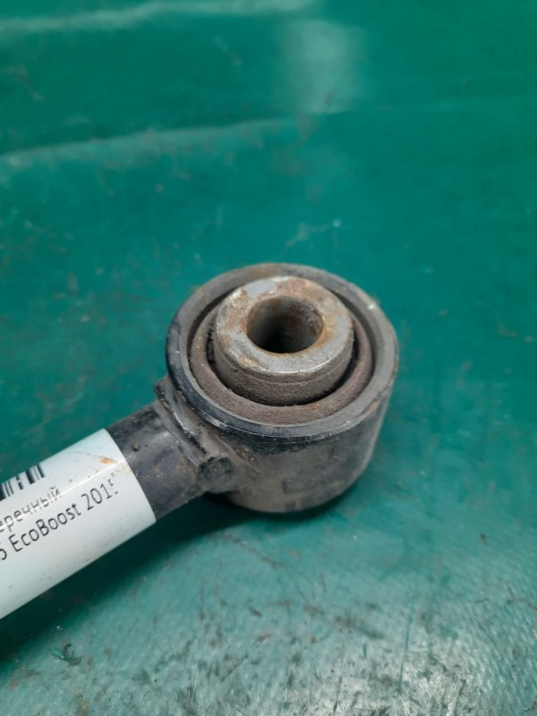 Рычаг задней подвески поперечный нижний FORD FUSION 14- Седан C15HDTX