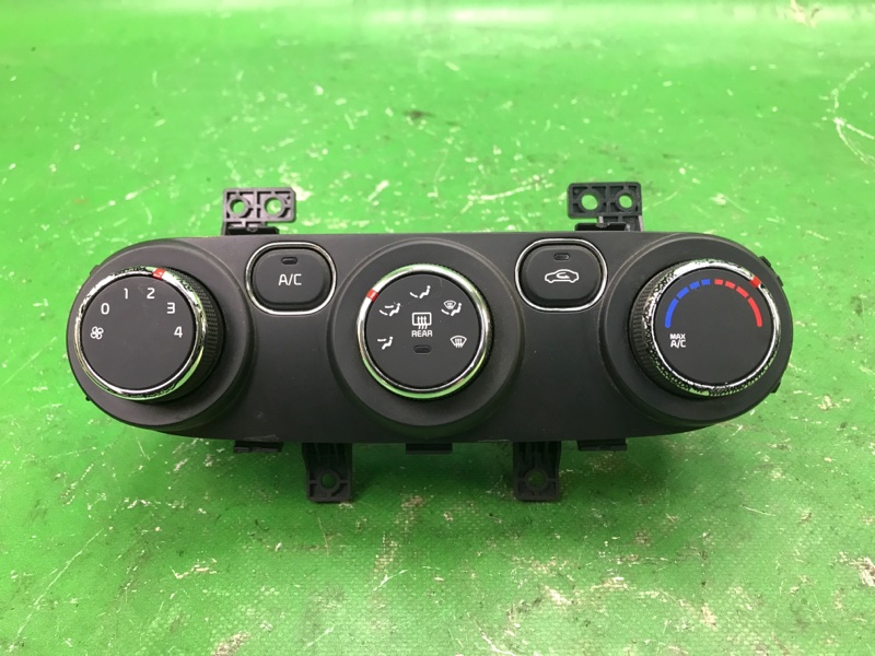 Блок управления печкой KIA FORTE YD 12- 2018 BD 2.0 G4NH 97250-B0AA0M15 Б/У