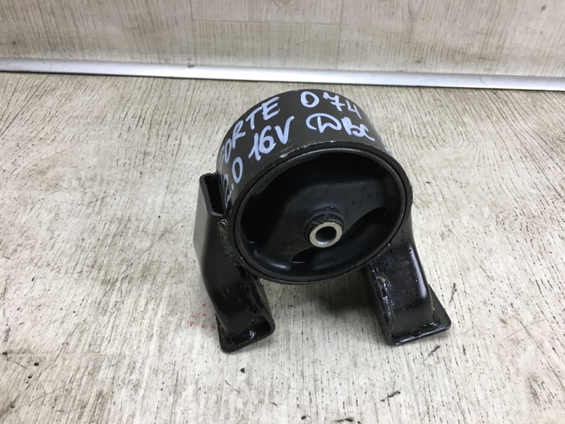 Запчасть подушка двигателя KIA FORTE/CERATO TD 08-13 2009 TD 2.0 G4KD 21930-1M100 новая Подушка двигателя KIA FORTE/CERATO TD 08-13 2009 TD 2.0 G4KD 21930-1M100 новая