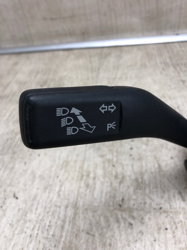 Подрулевой переключатель VOLKSWAGEN JETTA USA 10-17 162 1.4 CZTA