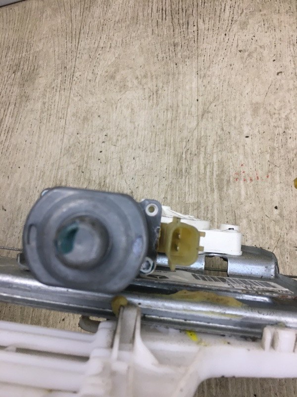 Стеклоподъемник задний левый PATRIOT 10-17 MK74 Стеклоподъемник задний левый PATRIOT 10-17 MK74