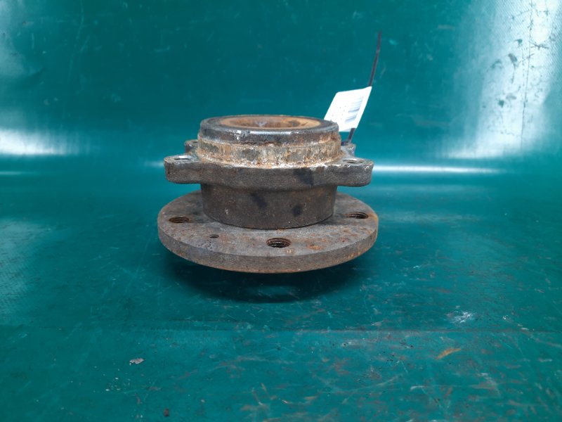 Ступица передняя правая PASSAT CC 12-18 2014 Седан 2.0 CCTA