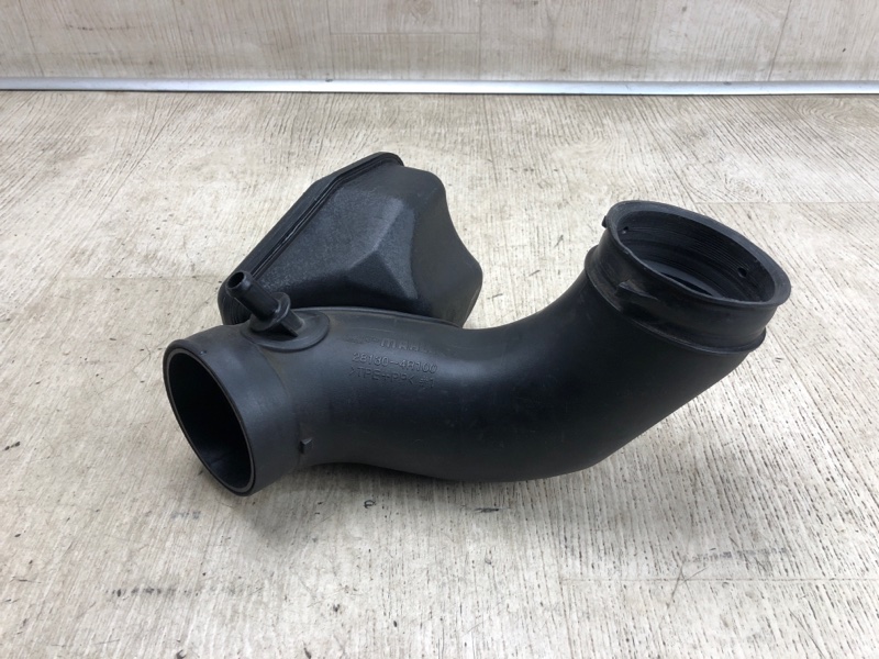 Патрубок воздушного фильтра SONATA YF 10-14 2012 YF 2.4 G4KK Патрубок воздушного фильтра SONATA YF 10-14 2012 YF 2.4 G4KK