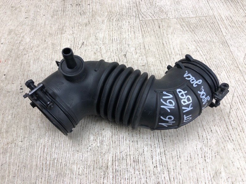 Патрубок воздушного фильтра KIA RIO UB 2011-2017 2012 UB 1.6 G4FD 28138-3X000 Б/У