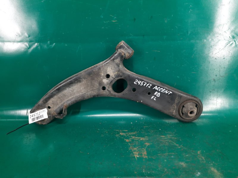 Рычаг передней подвески нижний левый HYUNDAI ACCENT RB 10- 2015 Хетчбек 1.6 54500-1R000 Б/У