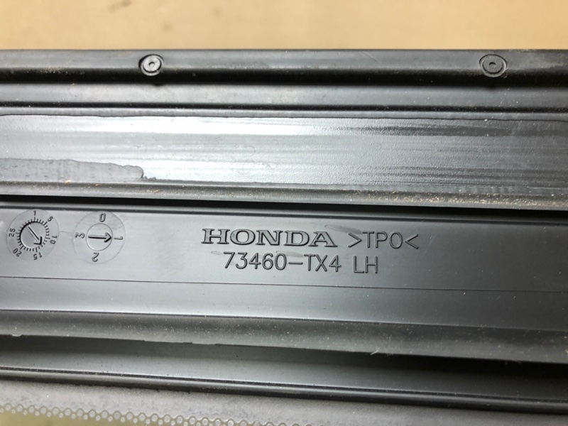 Стекло двери глухое заднее левое RDX 12-19 2016 Внедорожник 3.5