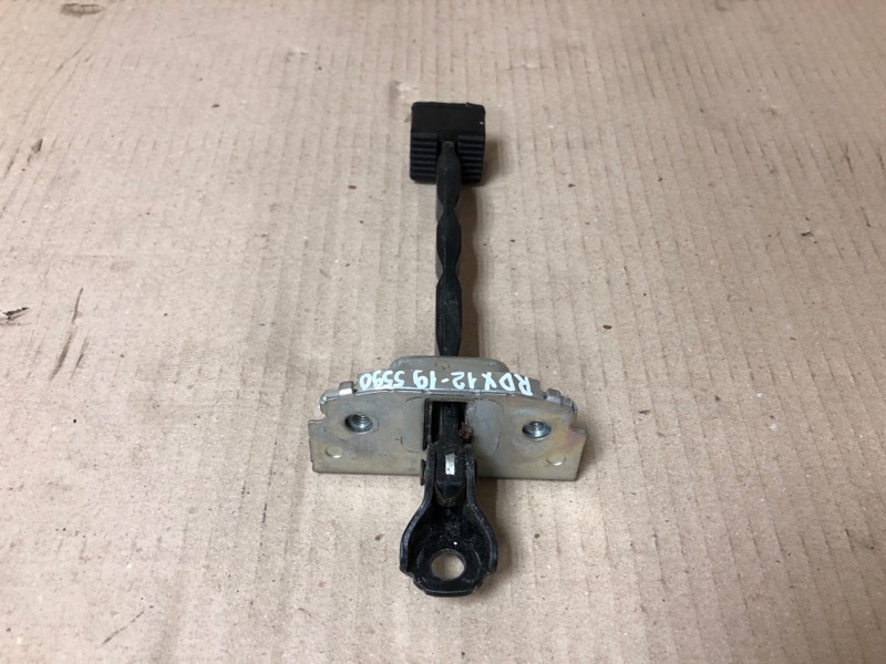 Ограничитель двери передний левый RDX 12-19 2016 Внедорожник 3.5 Ограничитель двери передний левый RDX 12-19 2016 Внедорожник 3.5