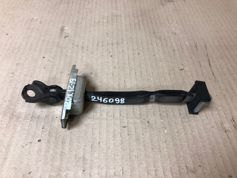 Запчасть ограничитель двери задний левый ACURA RDX 12-19 2016 Внедорожник 3.5 72880-TX4-A01 Б/У Ограничитель двери задний левый ACURA RDX 12-19 2016 Внедорожник 3.5 72880-TX4-A01 Б/У