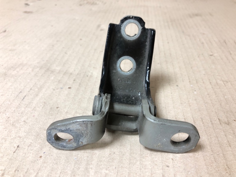 Петля двери нижняя задняя левая RDX 12-19 2016 Внедорожник 3.5 Петля двери нижняя задняя левая RDX 12-19 2016 Внедорожник 3.5