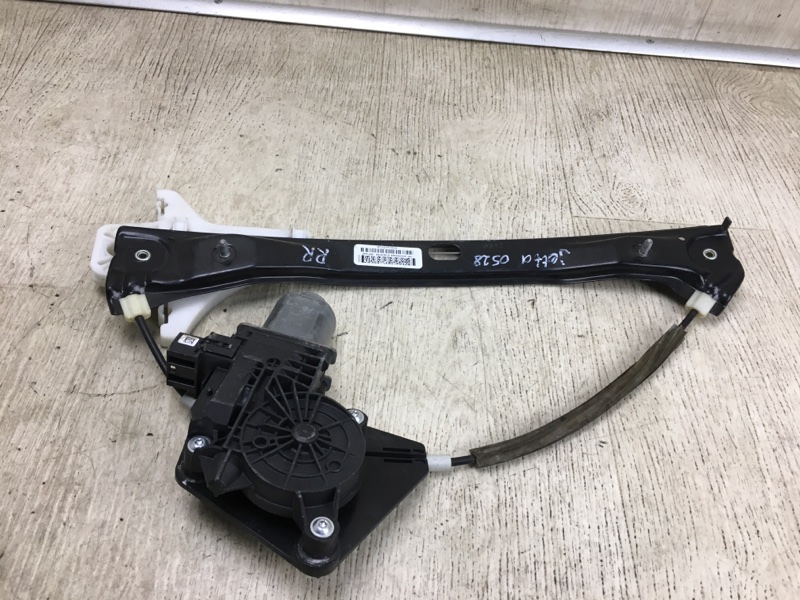 Стеклоподъемник задний правый JETTA USA 10-17 2013 162 2.0 CPLA