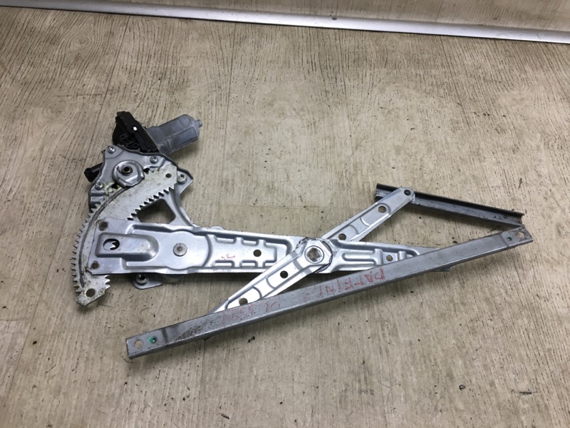 Стеклоподъемник задний левый PATHFINDER R52 12-21 2014 R52 3.5 VQ35DE