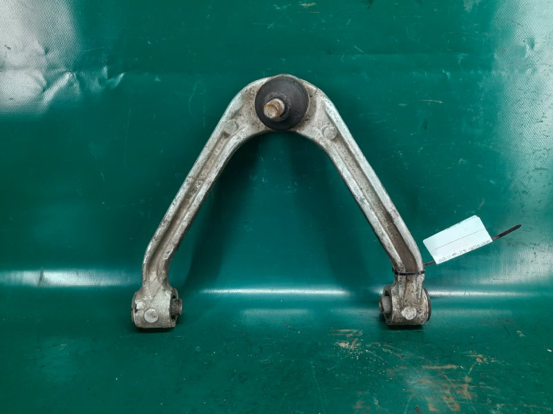 Рычаг передней подвески верхний правый M35/M45 04-10 2006 Седан 3.5 VQ35DE Рычаг передней подвески верхний правый M35/M45 04-10 2006 Седан 3.5 VQ35DE