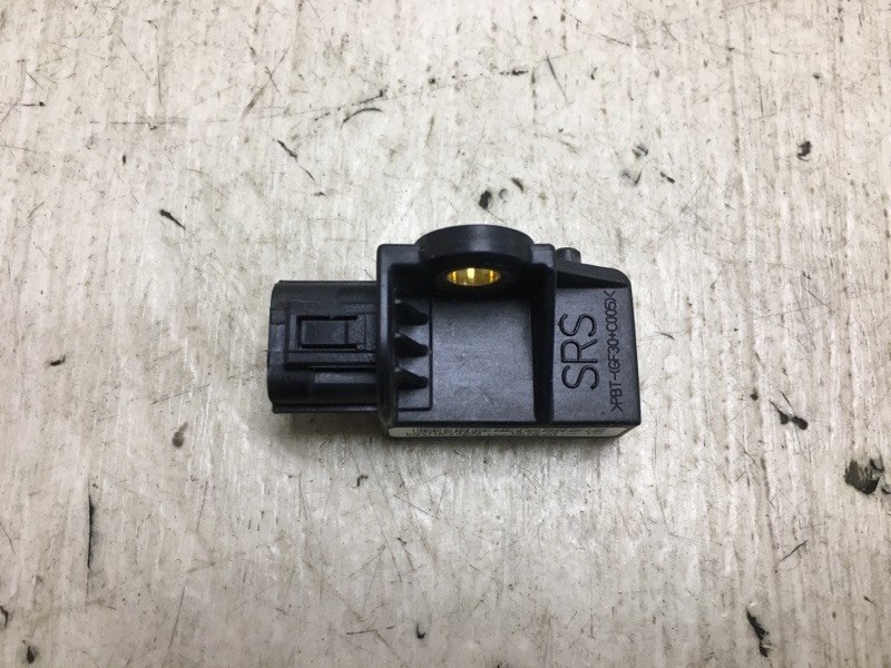 Датчик удара ACURA TLX 14-17 77975-TZ3-A01 Б/У