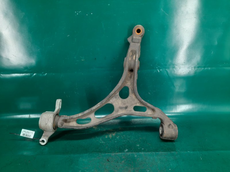 Запчасть рычаг передней подвески нижний левый JEEP GRAND CHEROKEE 11-22 2013 Внедорожник 5.7 5168159AA Б/У Рычаг передней подвески нижний левый JEEP GRAND CHEROKEE 11-22 2013 Внедорожник 5.7 5168159AA Б/У