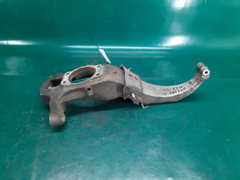 Кулак поворотный передний левый M35/M45 04-10 2006 Седан 3.5 VQ35DE