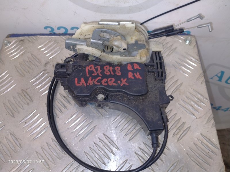 Замок двери задний правый MITSUBISHI LANCER X 10 07-15 2011 Седан 2.0 5745A304 Б/У