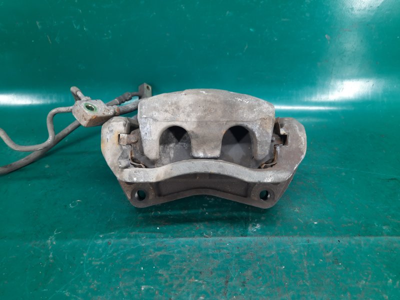 Суппорт тормозной передний правый M35/M45 04-10 2006 Седан 3.5 VQ35DE