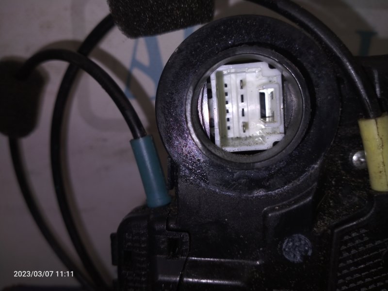 Замок двери задний правый TOYOTA RAV4 05-12 GSA33 3.5 2GR-FE Замок двери задний правый TOYOTA RAV4 05-12 GSA33 3.5 2GR-FE