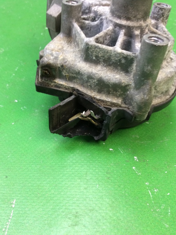 Моторчик стеклоочистителя передний HYUNDAI ELANTRA MD 10-15 MD 1.8 G4NB Моторчик стеклоочистителя передний HYUNDAI ELANTRA MD 10-15 MD 1.8 G4NB