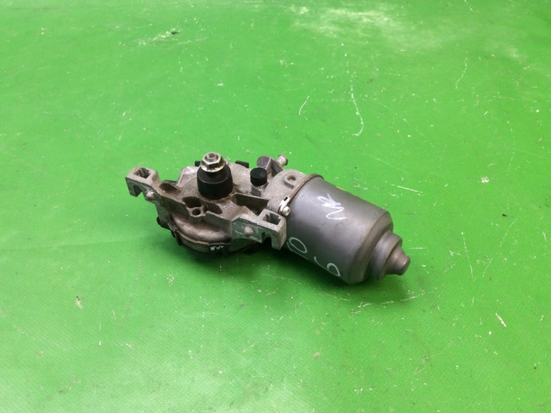 Моторчик стеклоочистителя передний KIA SORENTO XM 09-14 2012 XM 2.4 G4KJ 98110-1U000 Б/У