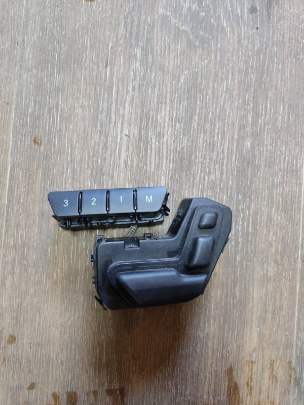 Блок кнопок памяти сидений передний правый INFINITI QX30 16-20 2016 Внедорожник 2.0 20PET 25490-5DA0C Б/У