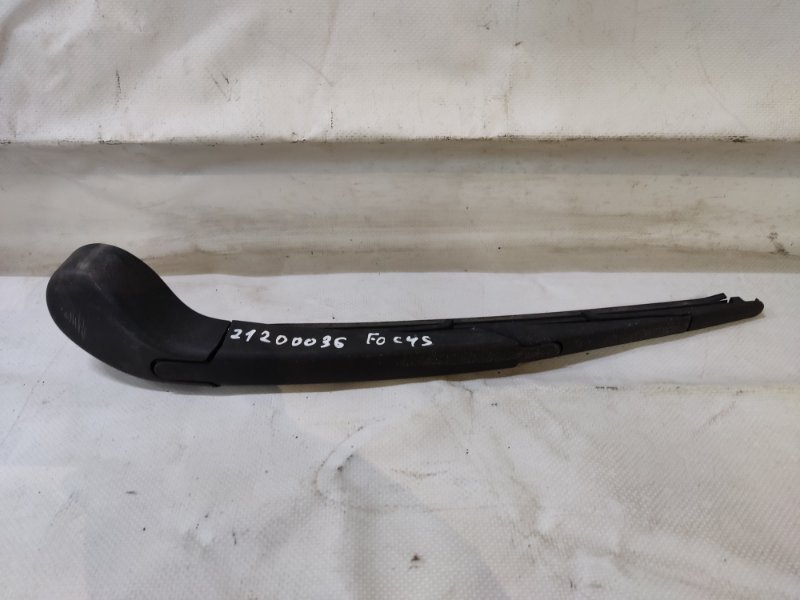 Поводок стеклоочистителя задний FORD FOCUS 10-18 CV6Z-17526-C Б/У