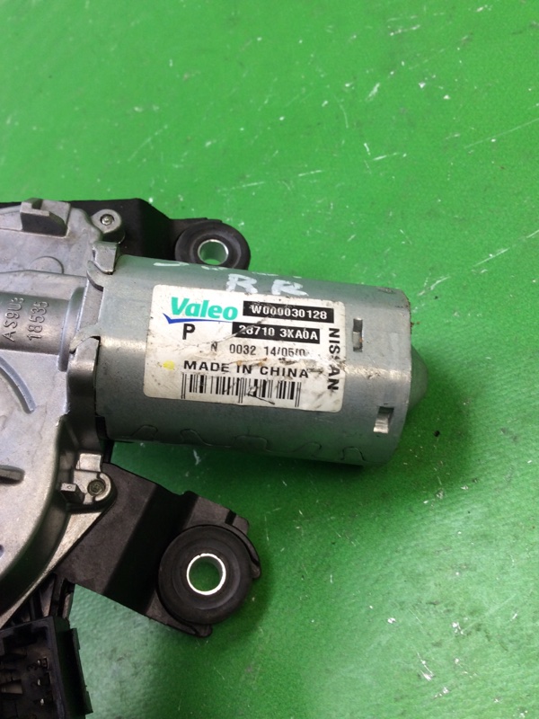 Моторчик стеклоочистителя задний NISSAN PATHFINDER R52 12-21 R52 3.5 VQ35DE