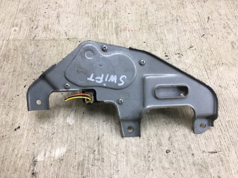 Моторчик стеклоочистителя задний SWIFT 04-11 Моторчик стеклоочистителя задний SWIFT 04-11