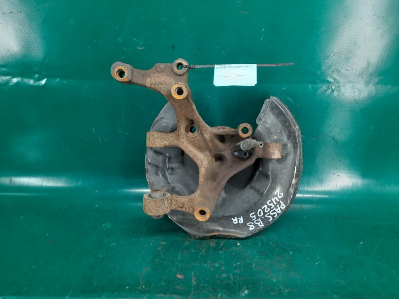 Цапфа задняя правая VOLKSWAGEN PASSAT B8 14- 2016 Седан 1.8 CPRA 5C0 505 436 B Б/У