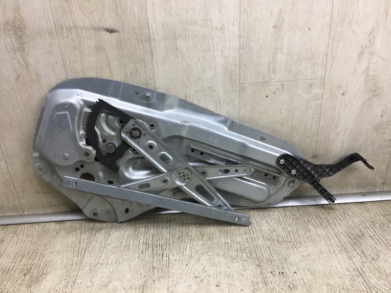 Стеклоподъемник задний левый FORTE/CERATO TD 08-13 2009 TD 2.0 G4KD