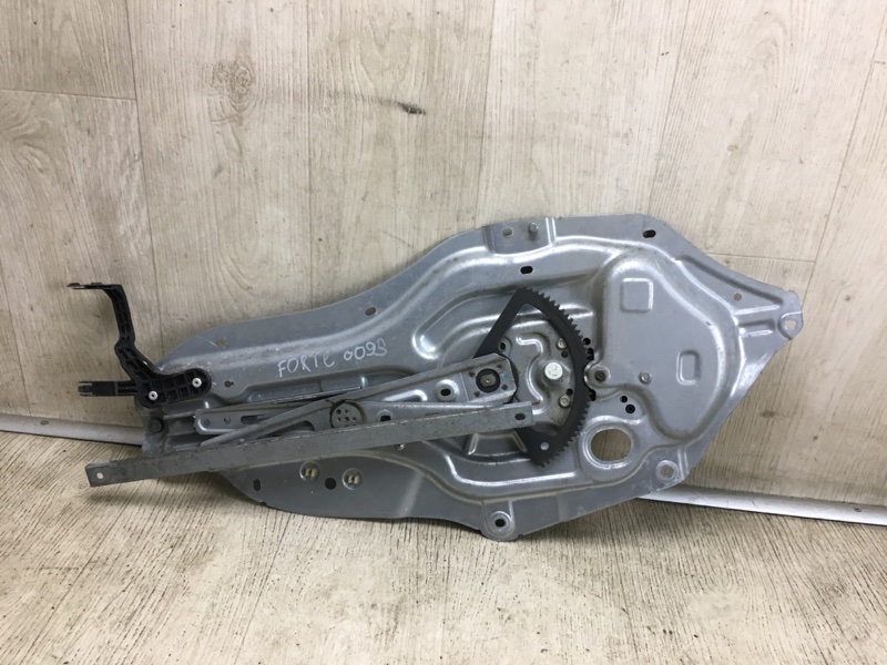 Стеклоподъемник передний правый FORTE/CERATO TD 08-13 2009 TD 2.0 G4KD